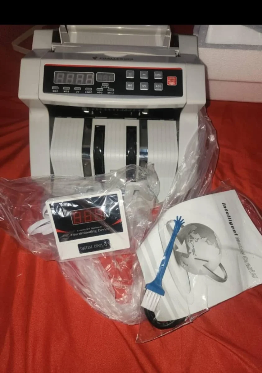 Máquina contadora de billetes
