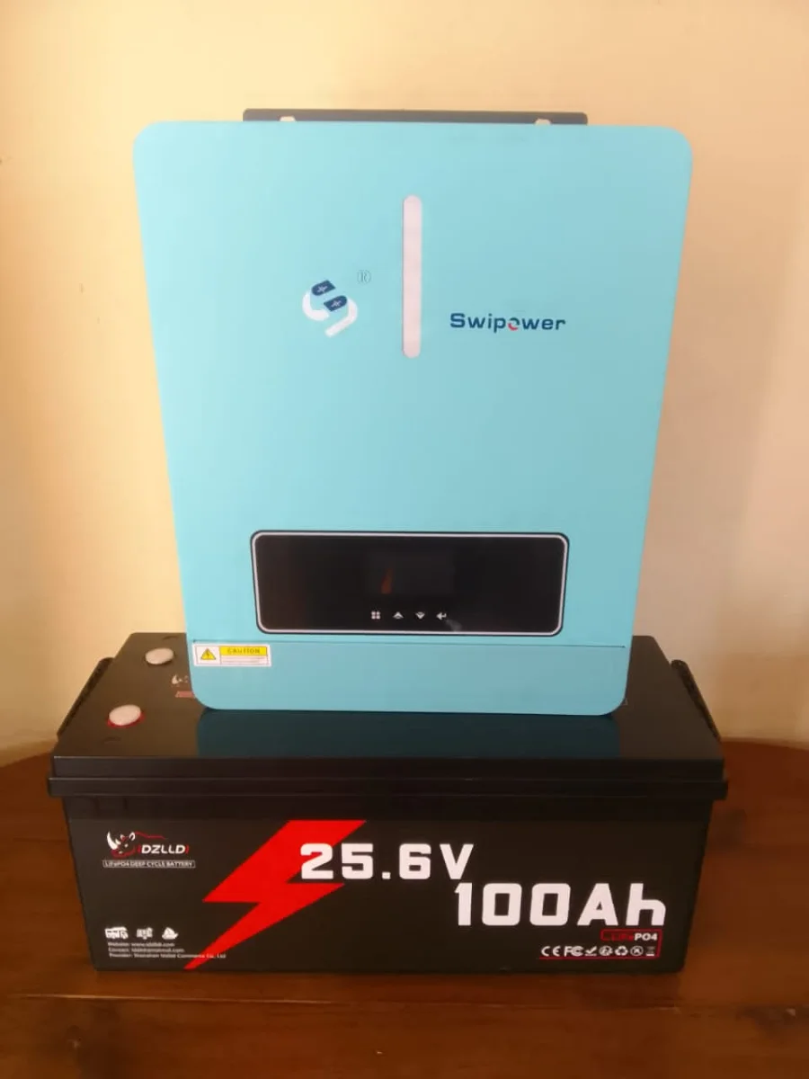●Kit de Inversor y Bateria. 1-Inversor 3.6k 110vol 2-Bateria 24 volt 100amp.